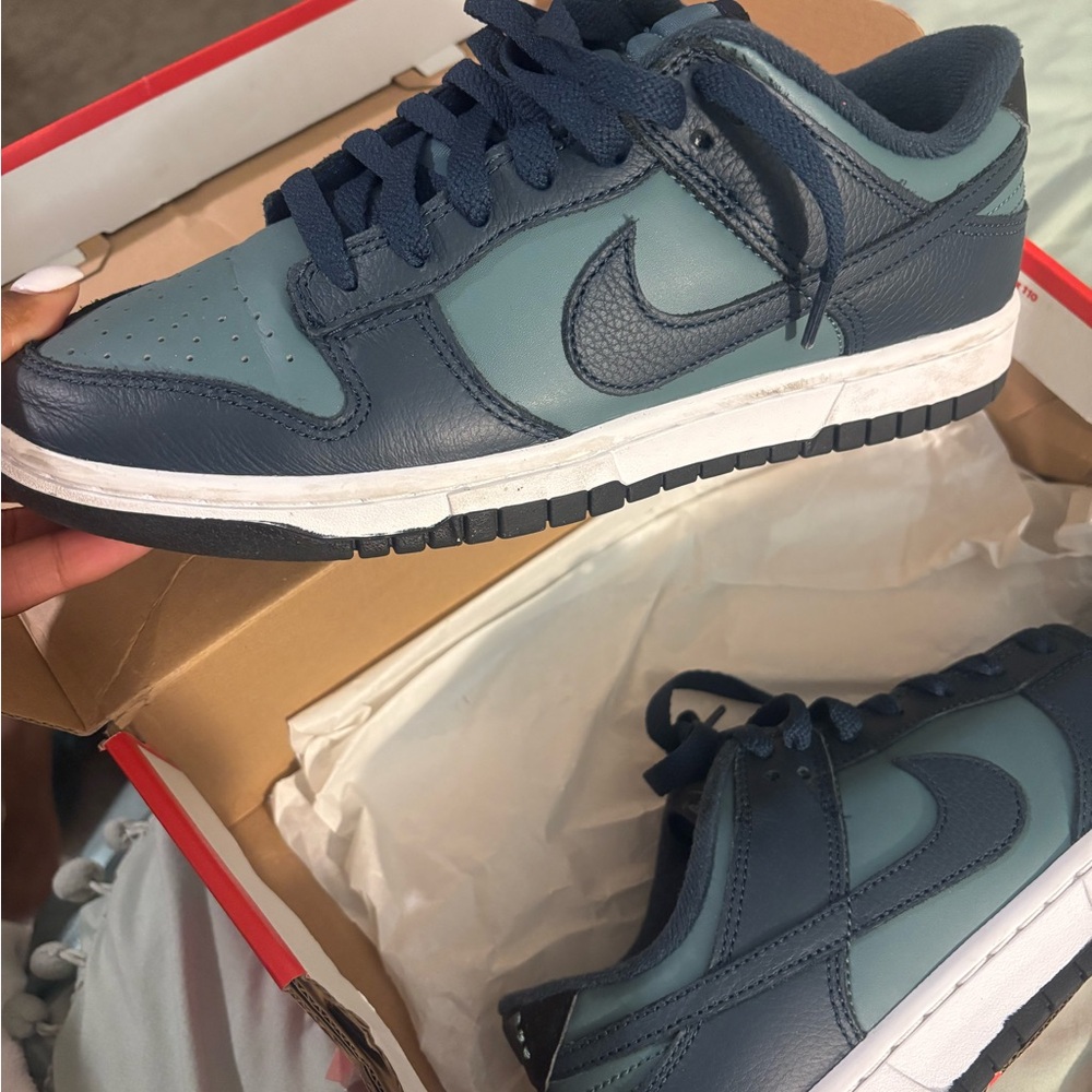 Womens nike dunk low blue